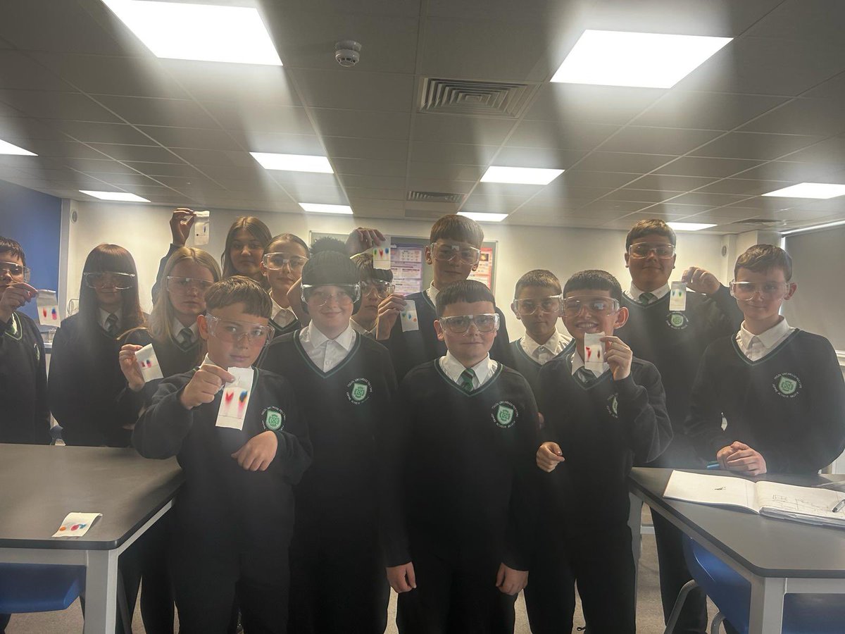 Year 7 did chromatography with Miss Hands today. It looks like fun was had by all! Happy Friday 🙂