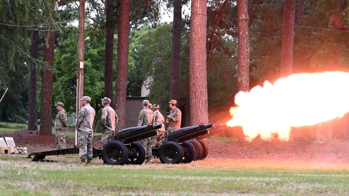 Weekend Noise Alert! Please be advised, the South Carolina National Guard will be conducting training on Fort Jackson this weekend. Expect to hear loud noises through Sunday, April 28th.