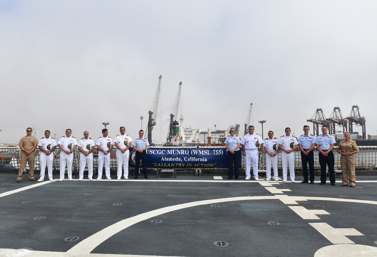 Recently, the @USCG Cutter Munro worked alongside the Peruvian Navy to complete several days of complex exercises and trainings off the Coasts of South America. #uscg #military #dhs #interoperability @USEMBASSYPERU @USCGPACAREA