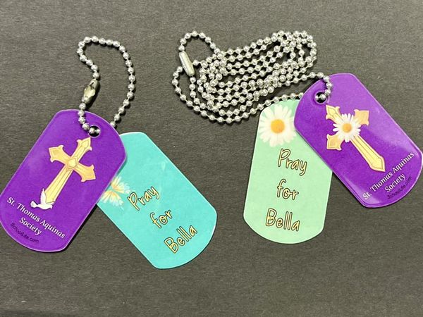 DOJCathSchools's tweet photo. Beautiful, SDJCA! Our Aquinas Society members designed and are selling dogtags for an alumni family in need of help. https://t.co/3I9krhDSMK
