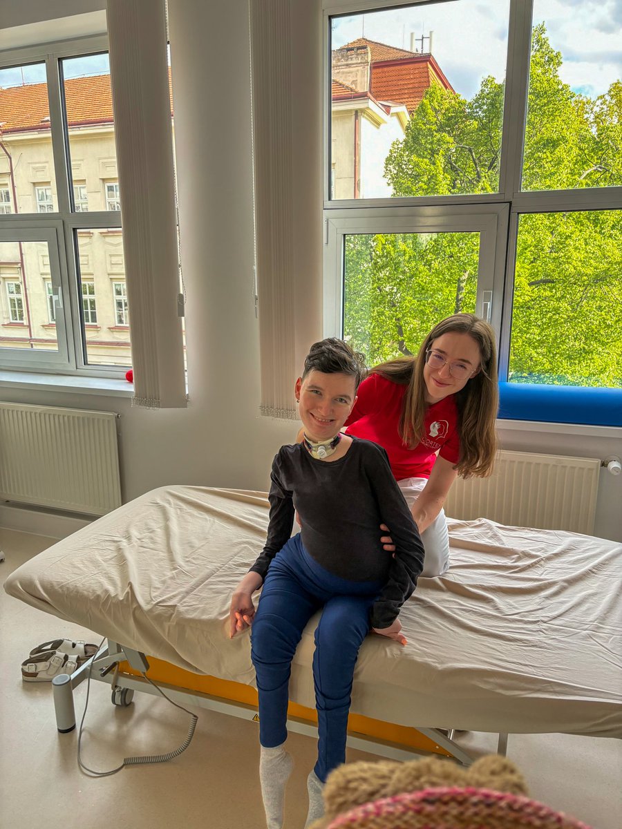 Mám za sebou první letošní  intenzivní rehabilitace 💪
Děkuju Cortex Neuro Centre a všem terapeutům za protahování, dřinu, ale taky trpělivost a srandy.
Těším se na příště 🙏

#MakatSeMusí #NicNeníZadarmo #CortexNeuroCenter #neurorehabilitace #spinalmuscularatrophy  #Atrofka