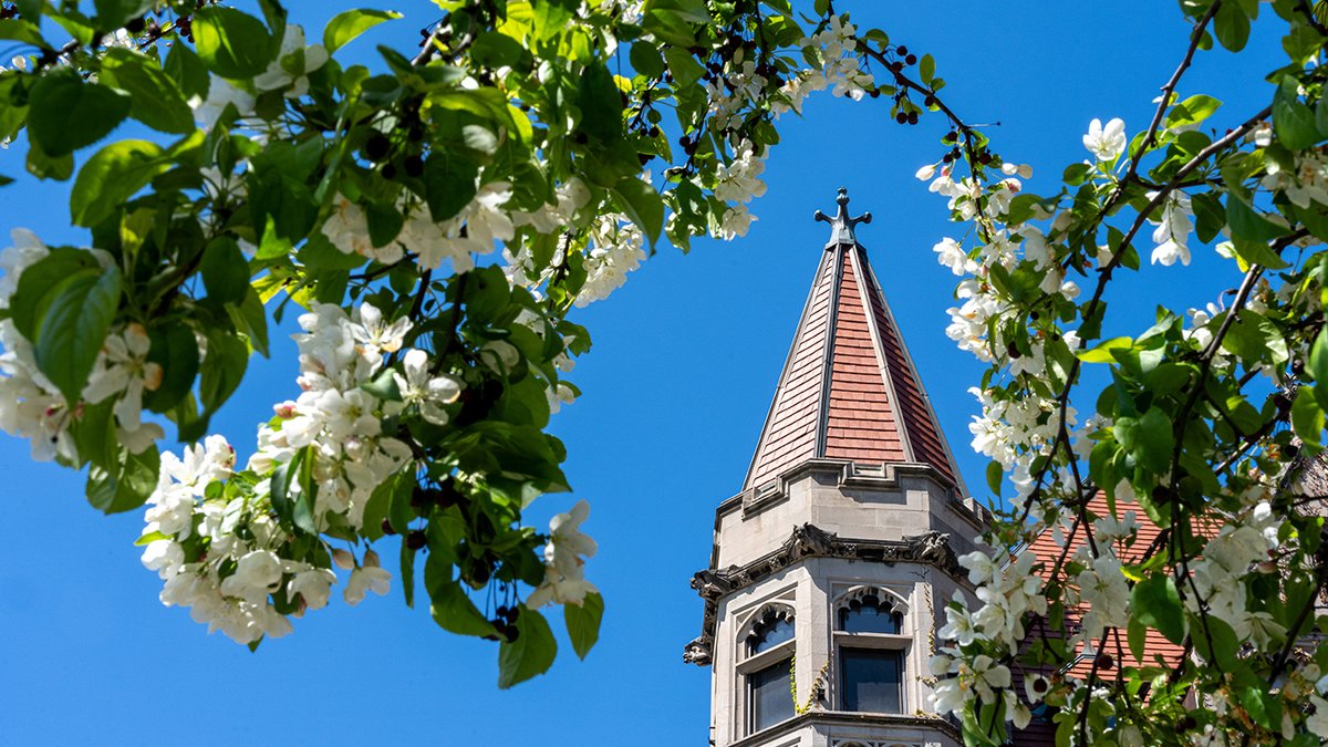 Six UChicago scholars elected to American Academy of Arts and Sciences in 2024 dlvr.it/T63rbV