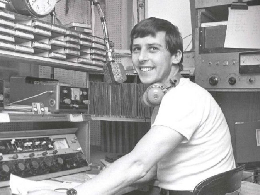 Former Radio Caroline presenter Graham Webb has died aged 88. The Australian worked on both South + North ships, setting up Caroline Newsbeat. Presented on BBC Radio 1 + 2 on their first weekend on Family Favourites. Recently still broadcasting after 70 years on radio. RIP Spider