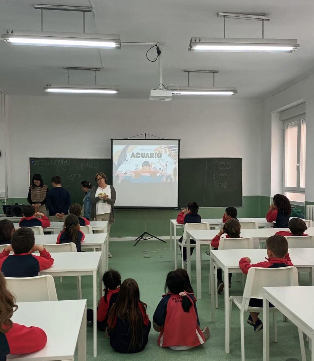 ColegioRafaelaM's tweet photo. Acabamos nuestra semana dedicada a la lectura con una actividad inclusiva de la mano de @downvall La diversidad no es motivo para no disfrutar de una buena lectura, porque, al fin y al cabo, todos somos diferentes. #diadellibro #planfomentolector #yosoydelrafaelamª https://t.co/hNDxd30Qb3