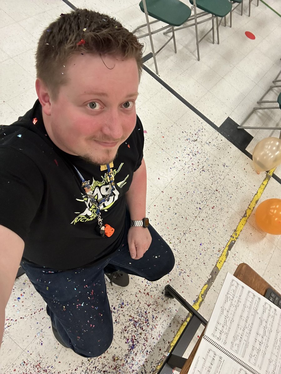 When the “firefighter” clowns throw “water” on you during the final performance! 🤣🤣🤣 #nnpsproud #nnpsarts #musiceducationforall