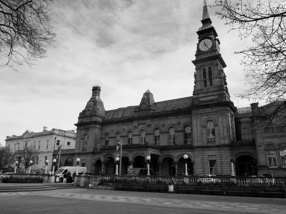 31-03-24 SOUTHPORT. On Lord Street, The Atkinson in black and white. #Southport #AtkinsonThe #LordStreet #streetphotography #blackandwhitephotography