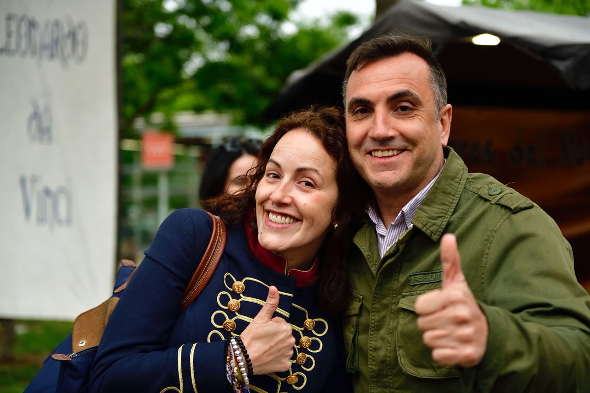 El Mercado de la Fundación de San Sebastián de los Reyes ya está inaugurado. Inicia así una gran semana en la ciudad. 

Mañana, nos vemos en el campo de fútbol de la calle Teide para disfrutar de la Orquesta “La Misión” 🎶