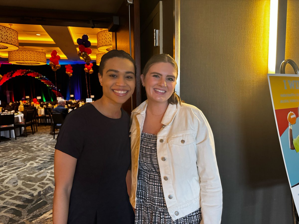 minervaco's tweet image. Last week, the heartwarming @RainbowDaysInc #PotOfGold Luncheon showcased their unwavering dedication to building brighter futures for children and youth facing adversity. It was an honor to be a part of such a beautiful day to #HelpKidsRise! 💜

 #MinervaClient