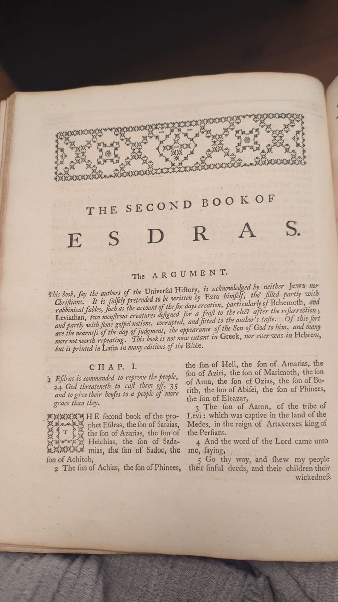 First pages of The First and Second of Esdras. 🙌 Each of these books in the Apocrypha has an Argument , which I find so fascinating … and Esther fainting before King Ahashueres. 🤩💙🙏
