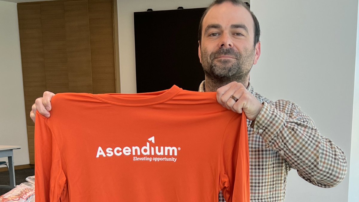 Team shirt? Check.
Running shoes? Check.
Race bib? Check.

The #AscendiumEd team is all geared up to take part in the 2024 #Crazylegs Classic to support University of Wisconsin Athletics. Good luck to our A-Team!

#AscendiumLife @uwbadgers