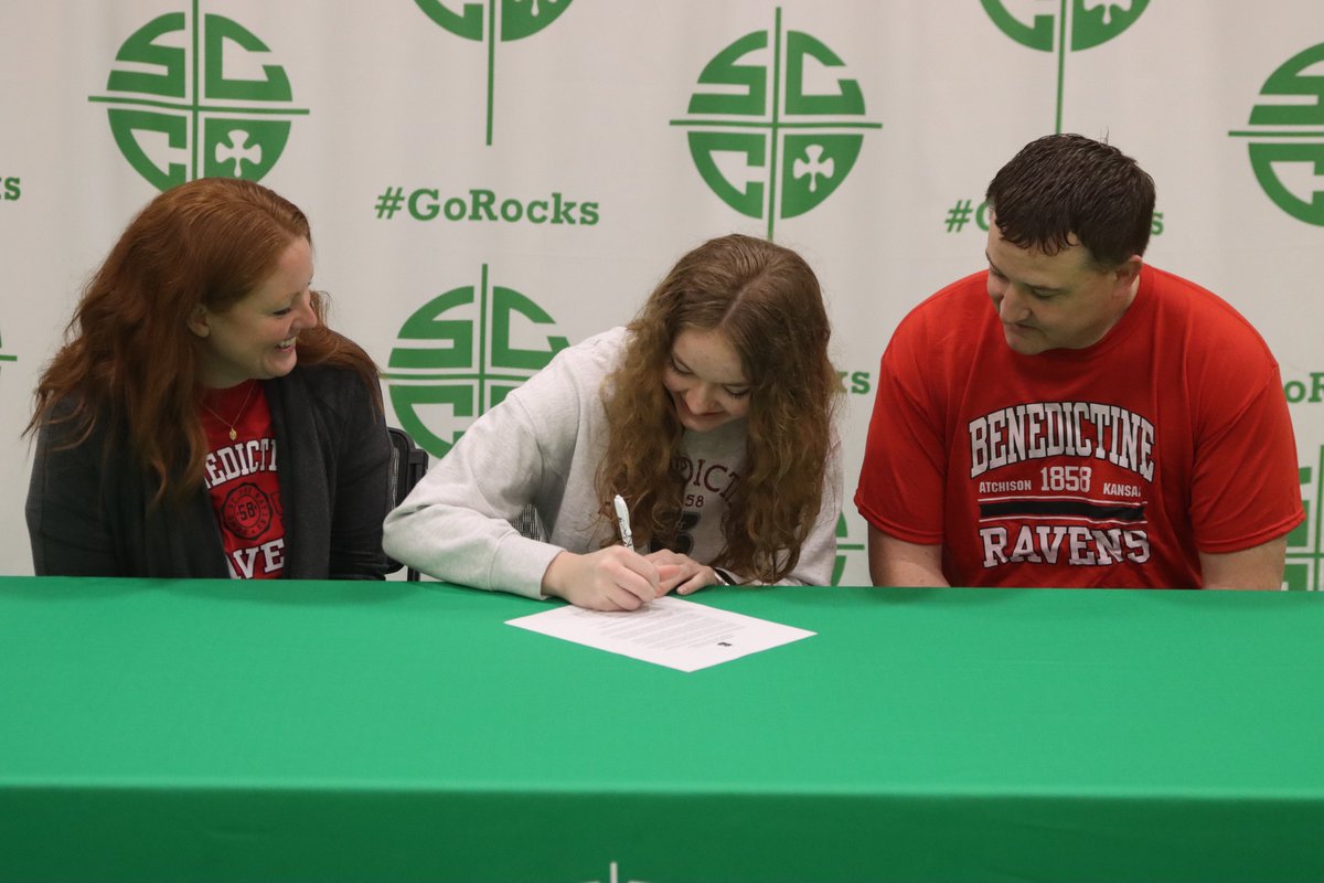 ScotusCC's tweet image. Senior Neve Pavlik signed her letter of intent to join the cheerleading team at Benedictine College.  

Congratulations to Neve and her family! Neve was joined by her parents, siblings, coach Pat Engel and Scotus students.  #GoRocks #nebpreps