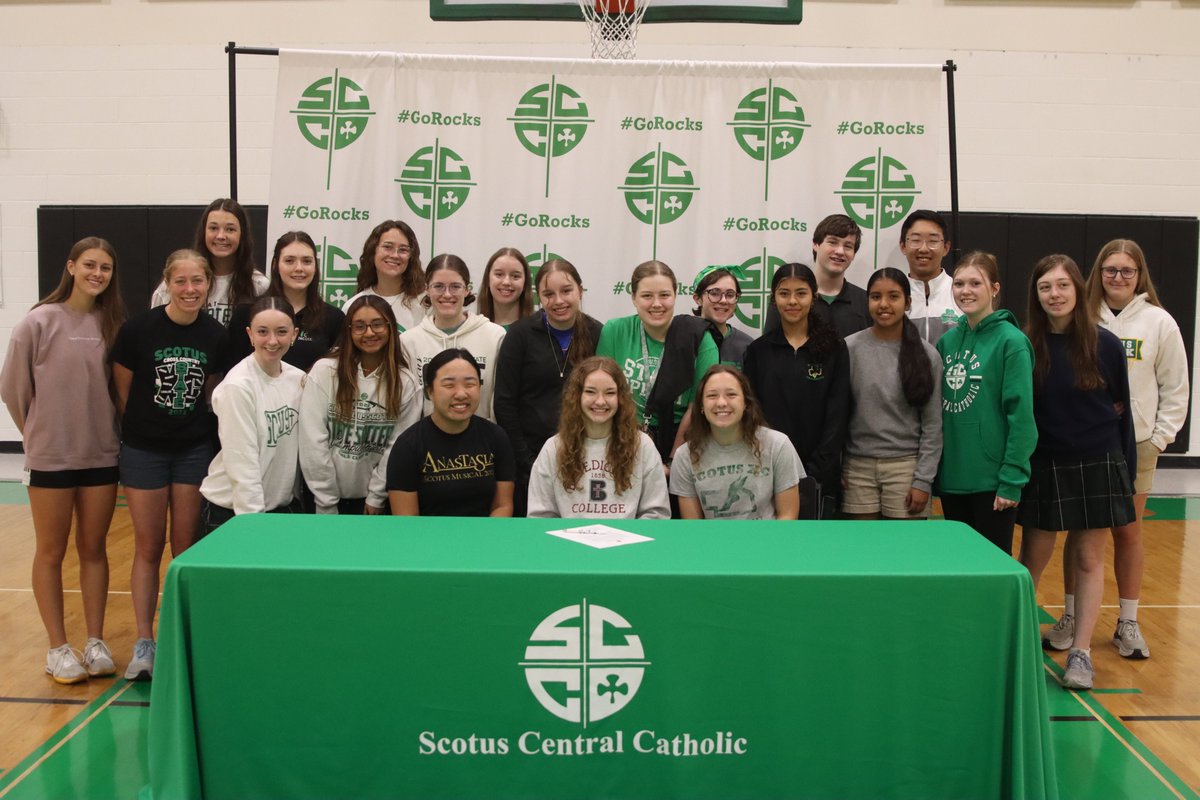 ScotusCC's tweet image. Senior Neve Pavlik signed her letter of intent to join the cheerleading team at Benedictine College.  

Congratulations to Neve and her family! Neve was joined by her parents, siblings, coach Pat Engel and Scotus students.  #GoRocks #nebpreps