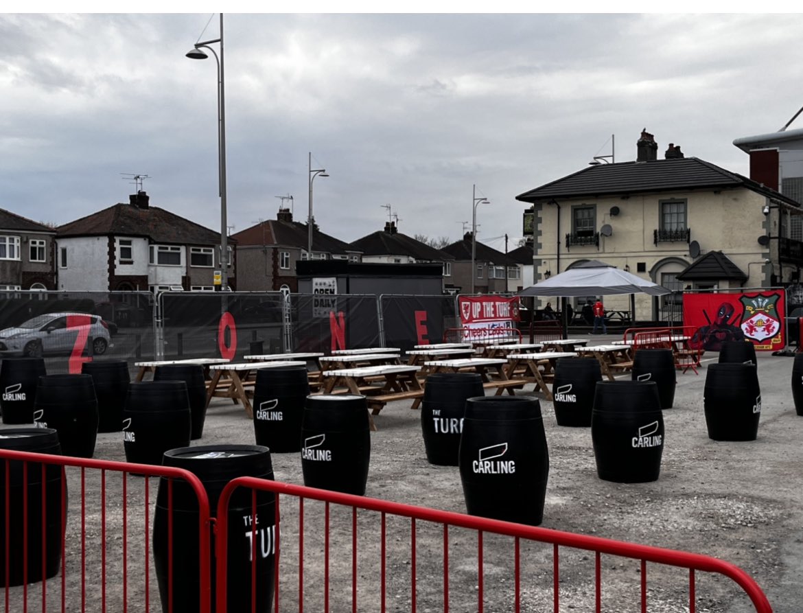 Thank you to everyone for the huge support over the last several weeks. It’s been a challenge & we’ve made some mistakes but tomorrow we go out on a high. #Turffanzone @DeclanSwans @Wrexham_AFC ❤️