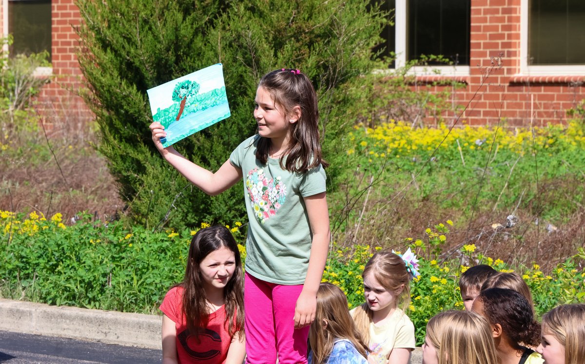 Plain City is Tree City! Thank you to Mayor Carney and @PlainCityOhio officials for celebrating #ArborDay with our PCES first grade students on Friday! #ElevateAlder #PioneerTogether