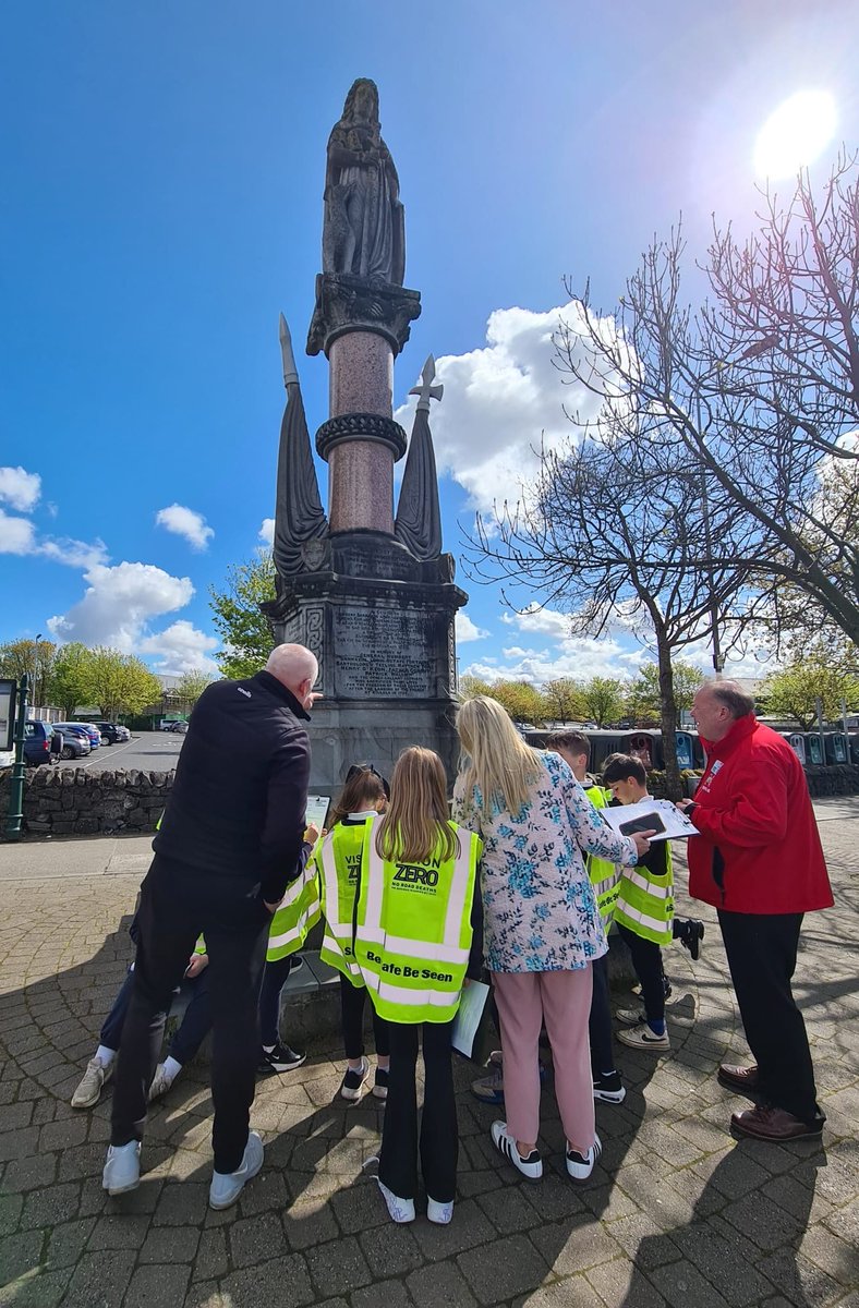 The 4th class students from Culleens NS took part in our new Historical Treasure Hunt. They went round the town with clues to sites of historical importance. They learnt a lot about our amazing town and its important place in Irish History whilst having great fun at the same time