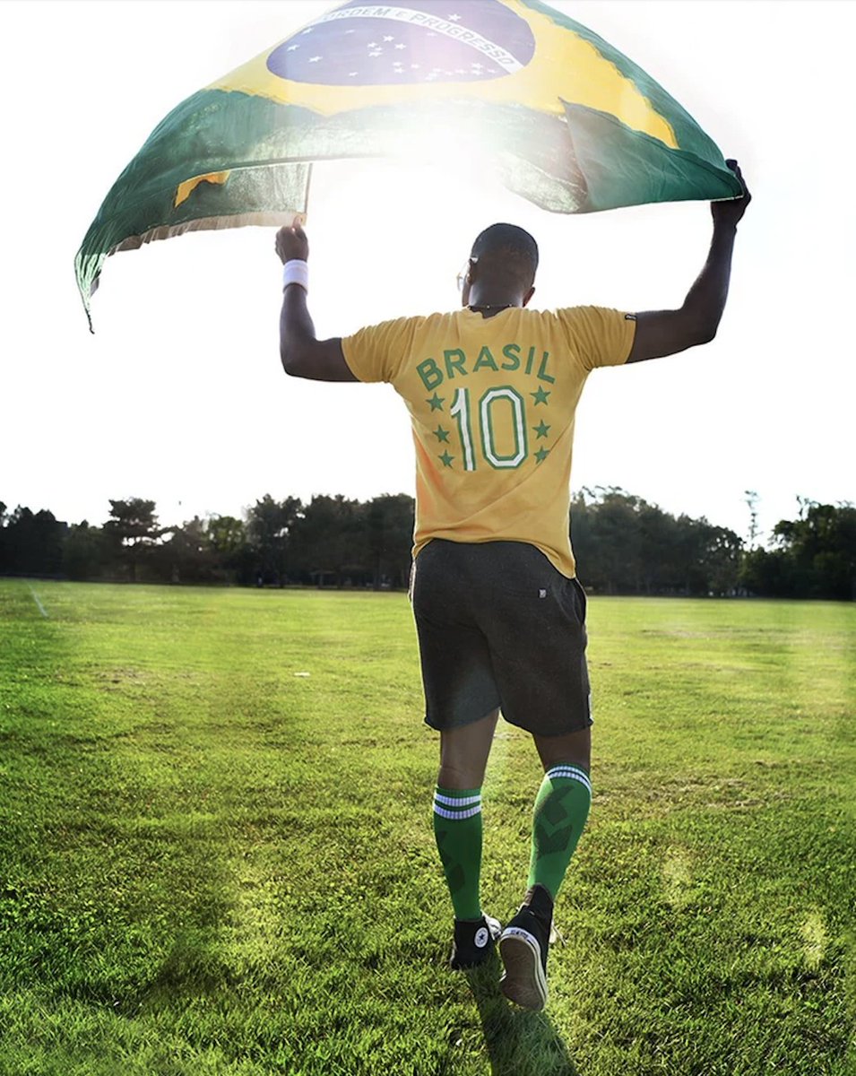 With major international tournaments taking center stage across the Americas and Europe this summer, the beautiful game will be in full focus. Time to gear up on the official Pelé collection and get ready for a Summer to remember. rootsof.co/peleT
