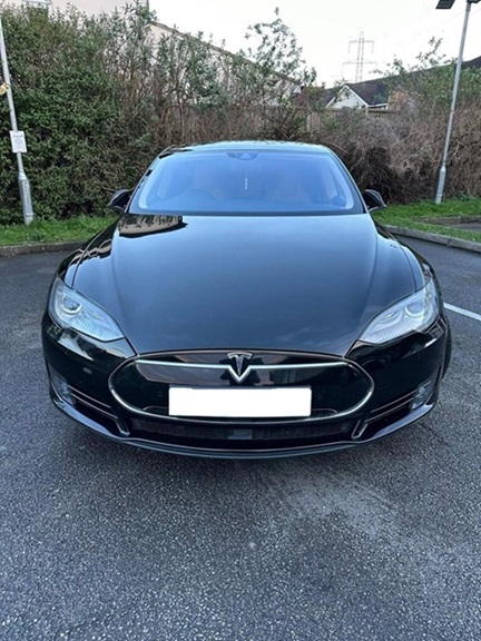 Tesla model S #tesla #teslamodels #teslamarket #ElectricCars #ev #evs #evtesla #ElectricAutos #carmarke #AutoMarket #CARFORUM #mazdaforum