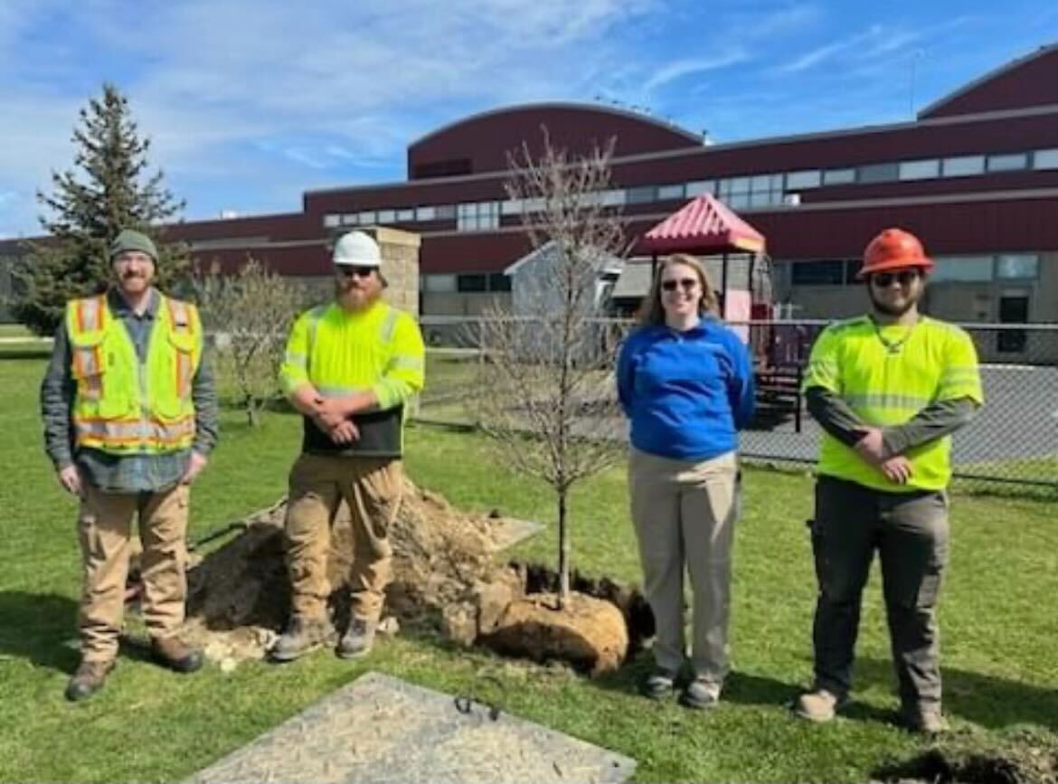 Happy #ArborDay! Our arborists are celebrating their favorite holiday by planting trees to beautify our communities, including here at @NASHUASCHOOLS High School South with @nashuadpw. #VolunteerWeek #EarthWeek