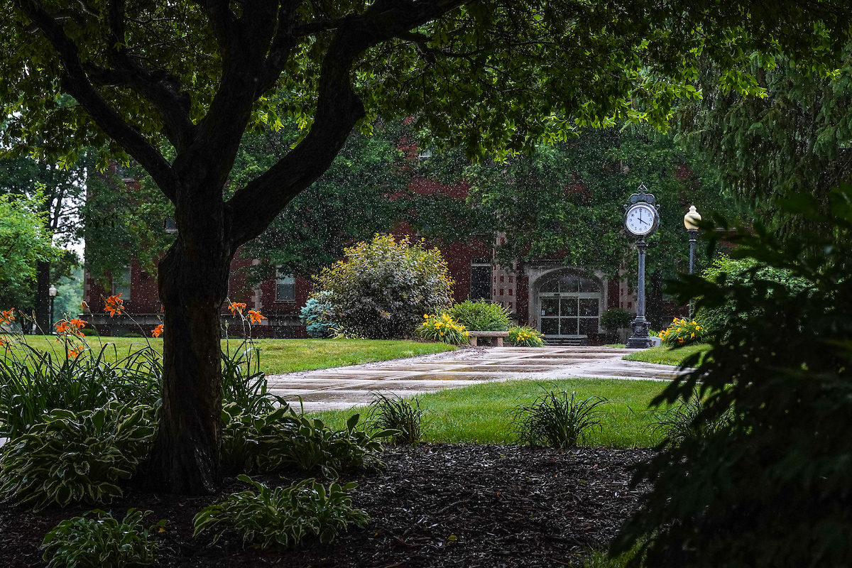 April showers bring May flowers. There may be a chance for some severe weather this weekend. Download the LiveSafe app to receive severe weather notifications and stay up to date on campus operations. Download the app here: bit.ly/3WhFS01