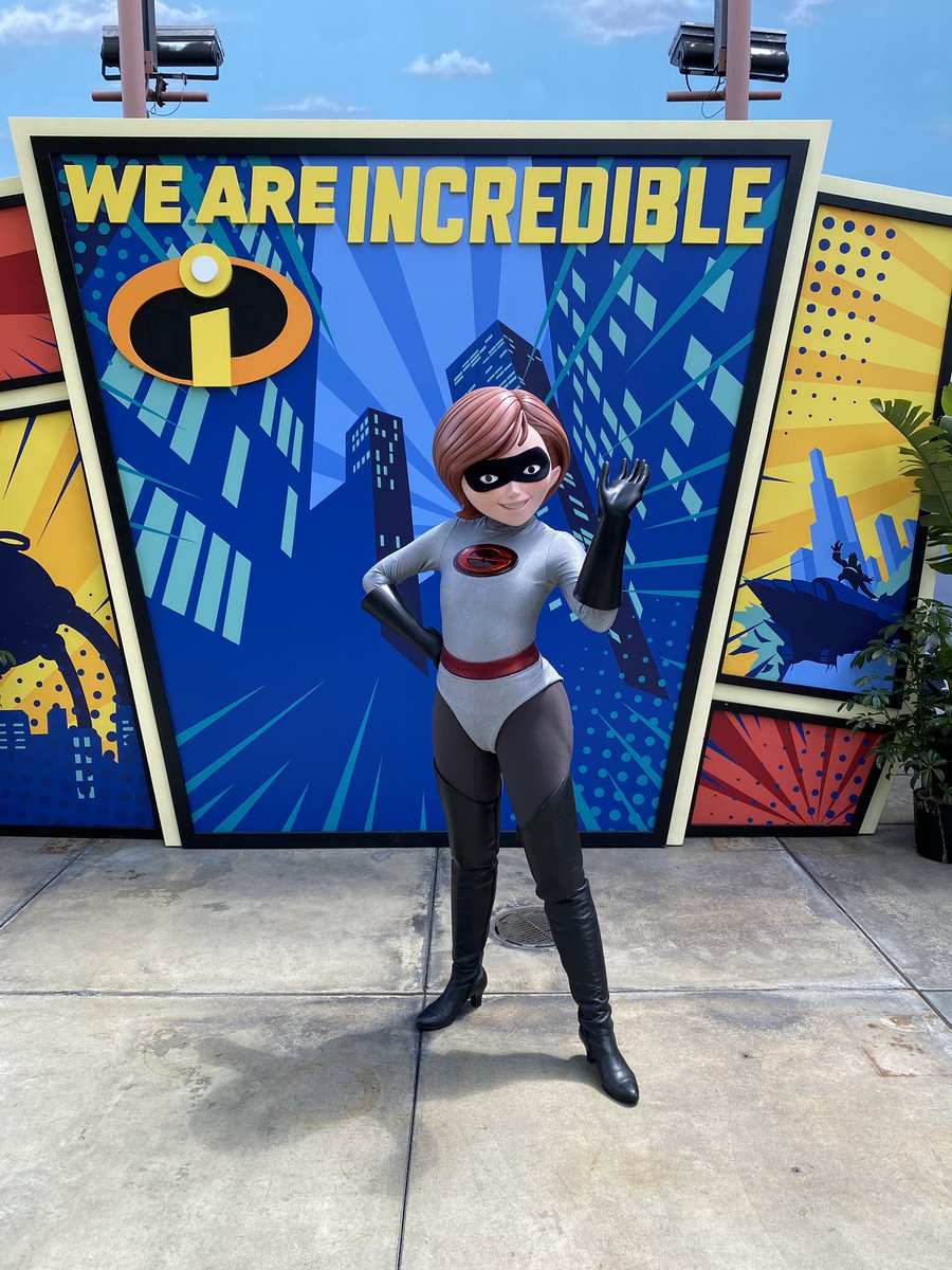 Here’s a look at Elastigirl in her new outfit. #TheIncredibles #Incredibles2 #DisneylandResort #DisneyCaliforniaAdventure #PixarFest2024