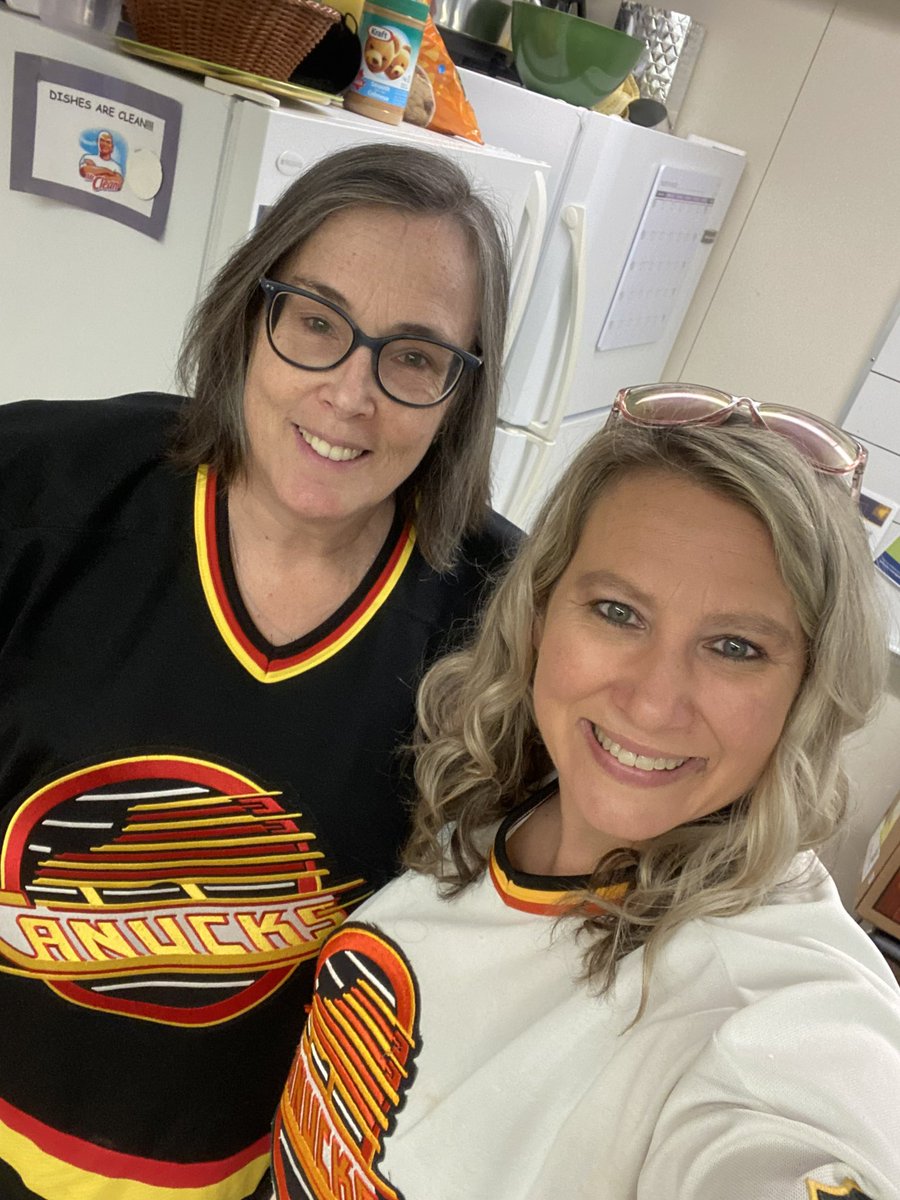 Go Canucks Go! We are cheering you on from Ladner Elementary today! @Canucks @deltasd37