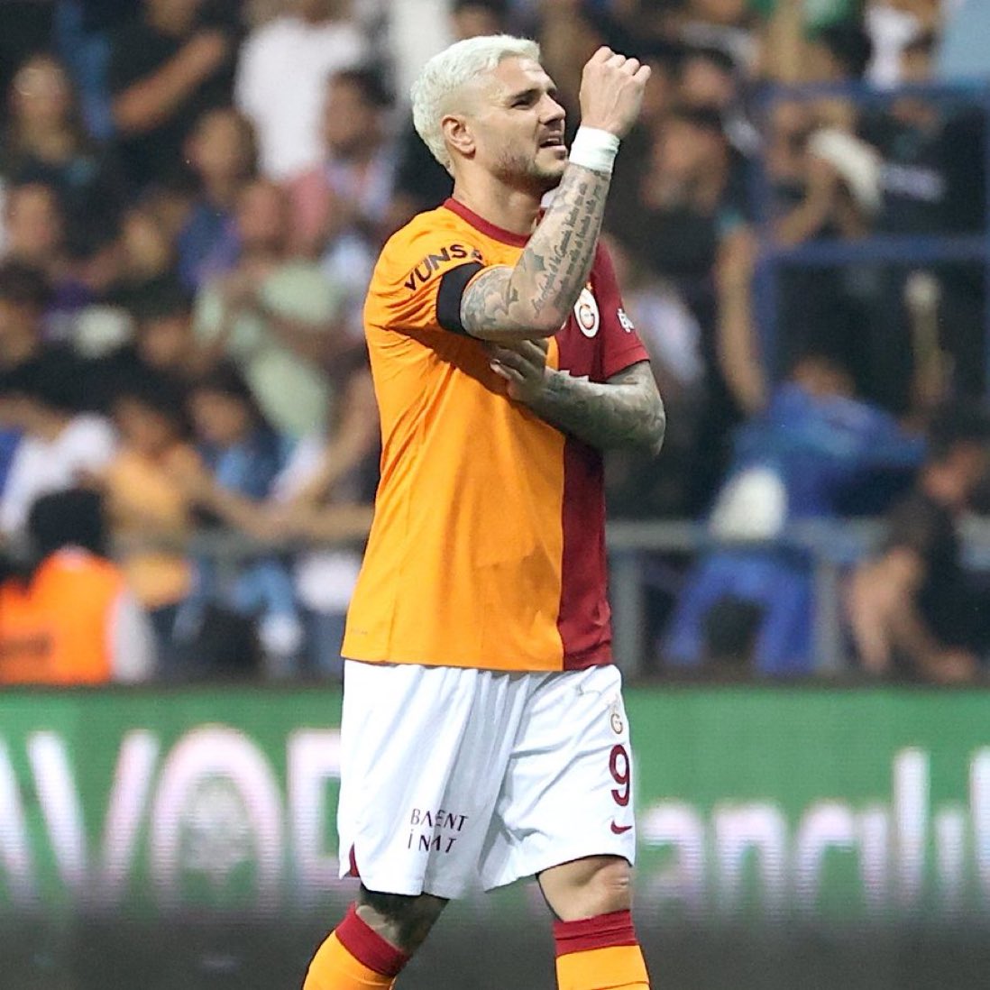 Mauro Icardi, Galatasaray tarihinin en golcü 3. yabancı oyuncusu oldu. 🔥

🥇 Gheorghe Hagi - 72
🥈 Milan Baros - 61
🥉 Bafetimbi Gomis - 51
🥉 Mauro Icardi - 51 🆕