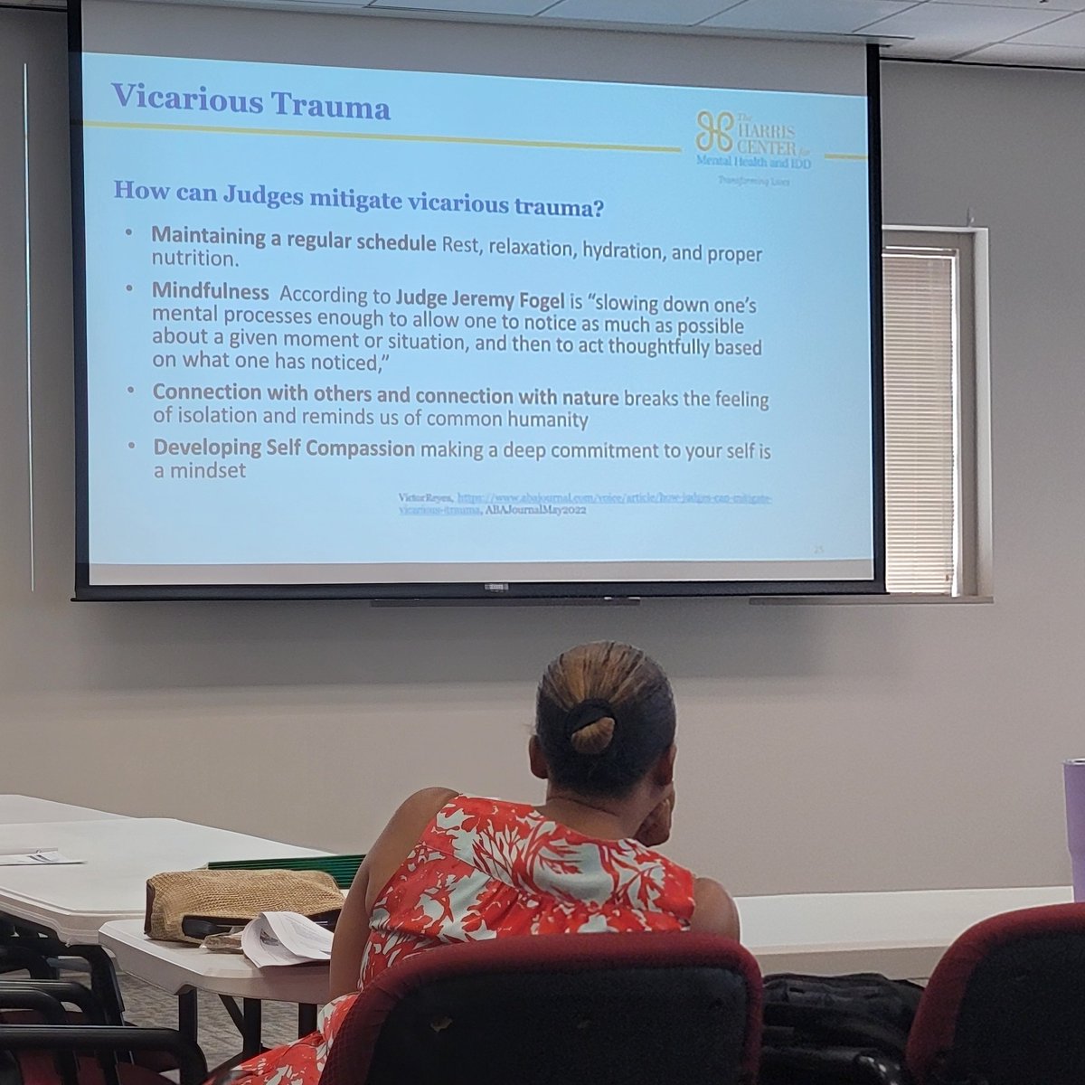 Thanks to @TheHarrisCTR for presenting a Mental Health 101 workshop to Harris Co. Civil Courts at Law. Judges often encounter people facing some of the most challenging moments of their lives. Situations can be stressful-not just for individuals, but judges & court staff. 1/2