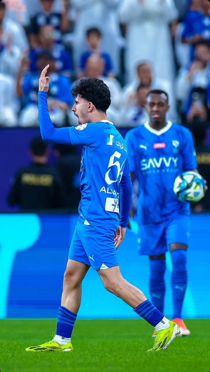 mohamed_alqah10's tweet image. ألف مبروك يازعماء تستاهلون والله القادم افضل ان شاء الله 💙💙😍💪🏻
@Alhilal_FC