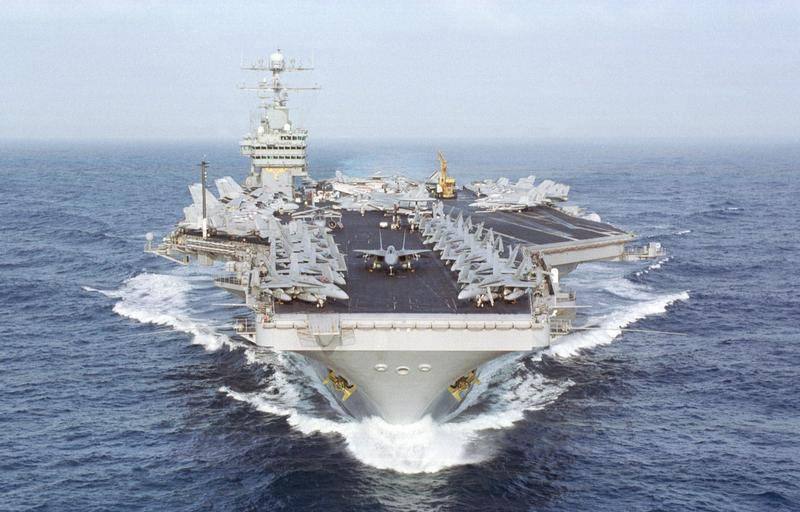 The US Navy announces the removal of the aircraft carrier USS Dwight D. Eisenhower and the destroyer USS Greeley from the Red Sea to the eastern Mediterranean.