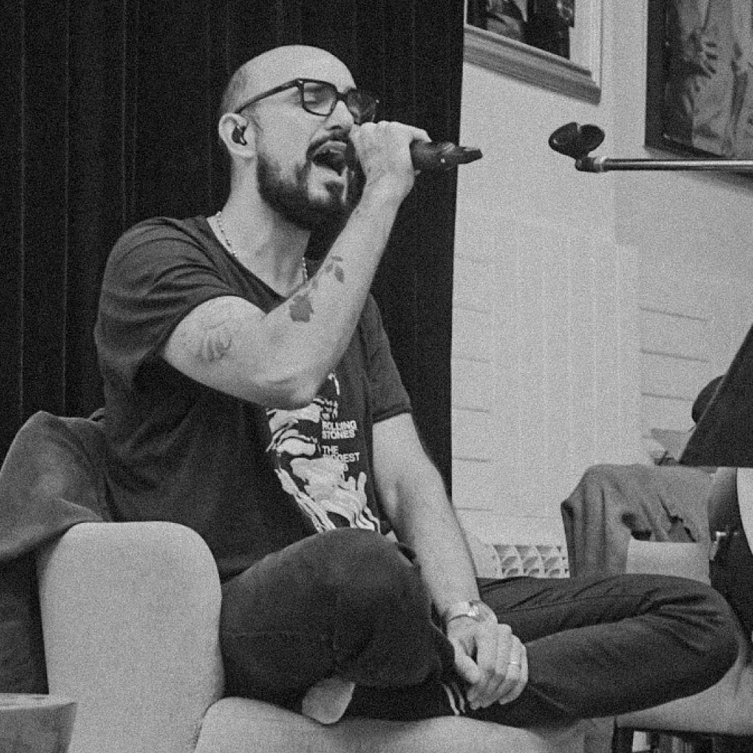 AbelPintos's tweet photo. Ensayo general para el Luna Park. Estamos listos y ustedes manijas?
Nos vemos el domingo - lunes - martes y miércoles. 
Nos vemos en la música ❤️ https://t.co/z0DcKtpvJi