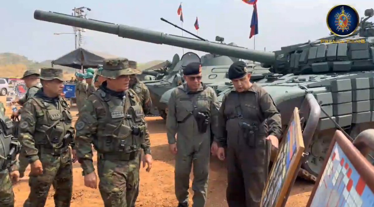 The Venezuelan (🇻🇪) military officially began the @Umbv_Fanb training exercise 'The Essequibo is Ours.' in El Pao, #Cojedes.

Over 4,000 new troops were a part of the combined arms exercise; mixing infantry, armored units, helicopters, fixed-wing fighters, and UAVs.

1/
