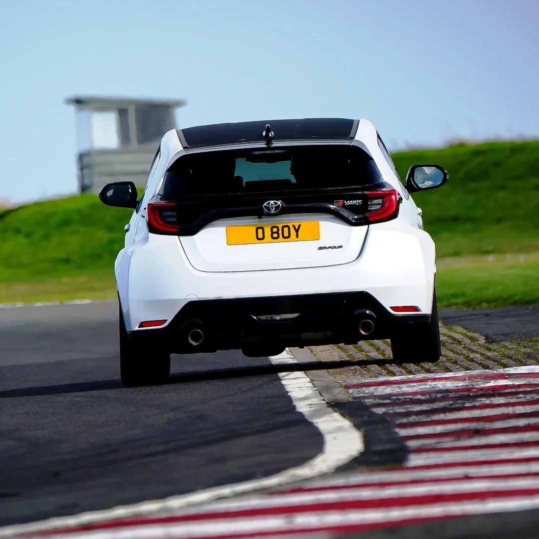 CarManToday's tweet image. Weekend ahead! .. Daily grind is in the rear view mirror.
#msvtrackdays  Lee Marshall #msvtphotography #helloweekend #toyotagryaris #trackday
#fewercars #morespace