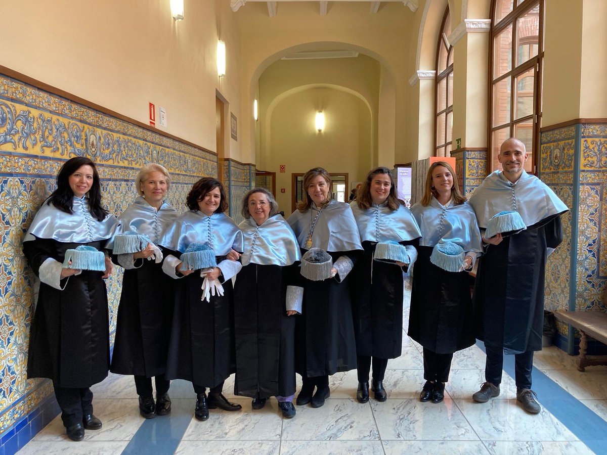 Un día de orgullo y emoción en la <a href="/UVa_es/">Gabinete de Comunicación Universidad de Valladolid</a>. Carmen Sarmiento nos ha emocionado y recordado la importancia del periodismo comprometido, para que nunca perdamos de vista lo importante. #HonorisCausa #PeriodismoUVa