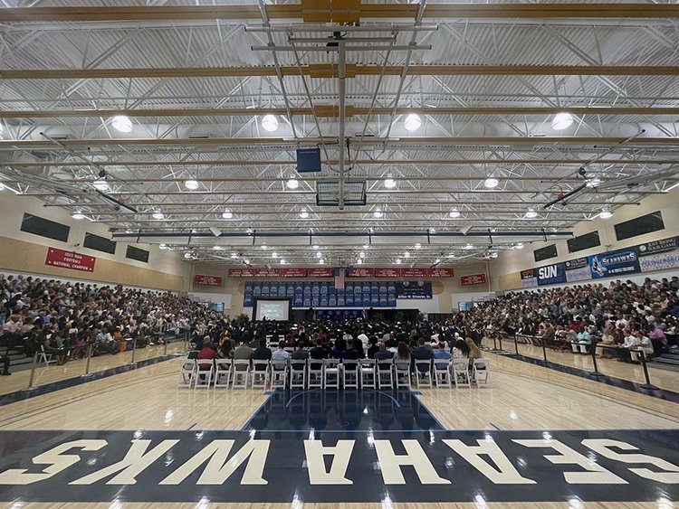 KeiserU's tweet photo. The best is yet to come! Congratulations, Seahawks!
Thank you, State Senator Lori Berman, for your inspiring commencement address and support of Keiser University.
#OneKeiser | #Classof2024 https://t.co/Vz7hRYnWrR