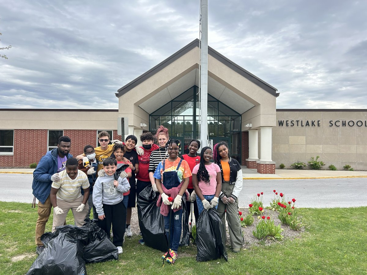 Westlake Elementary tweet media