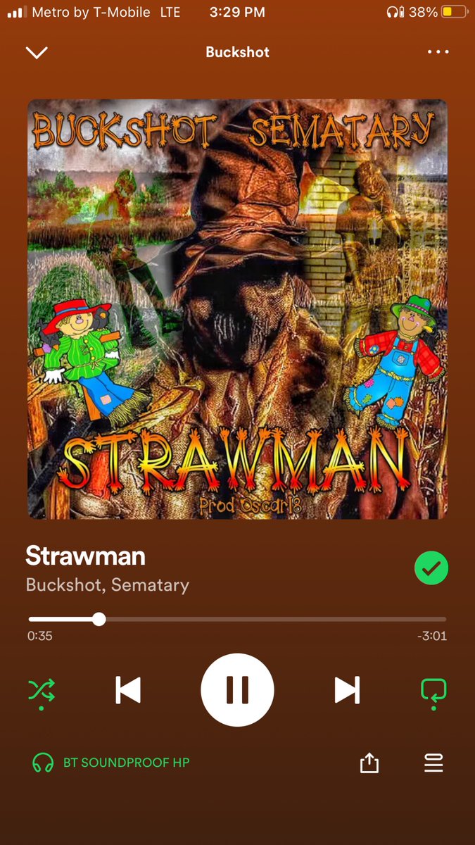 Hi guys it has been a busy day but how is everyone doing 😊😊 we Bumpin strawman rn