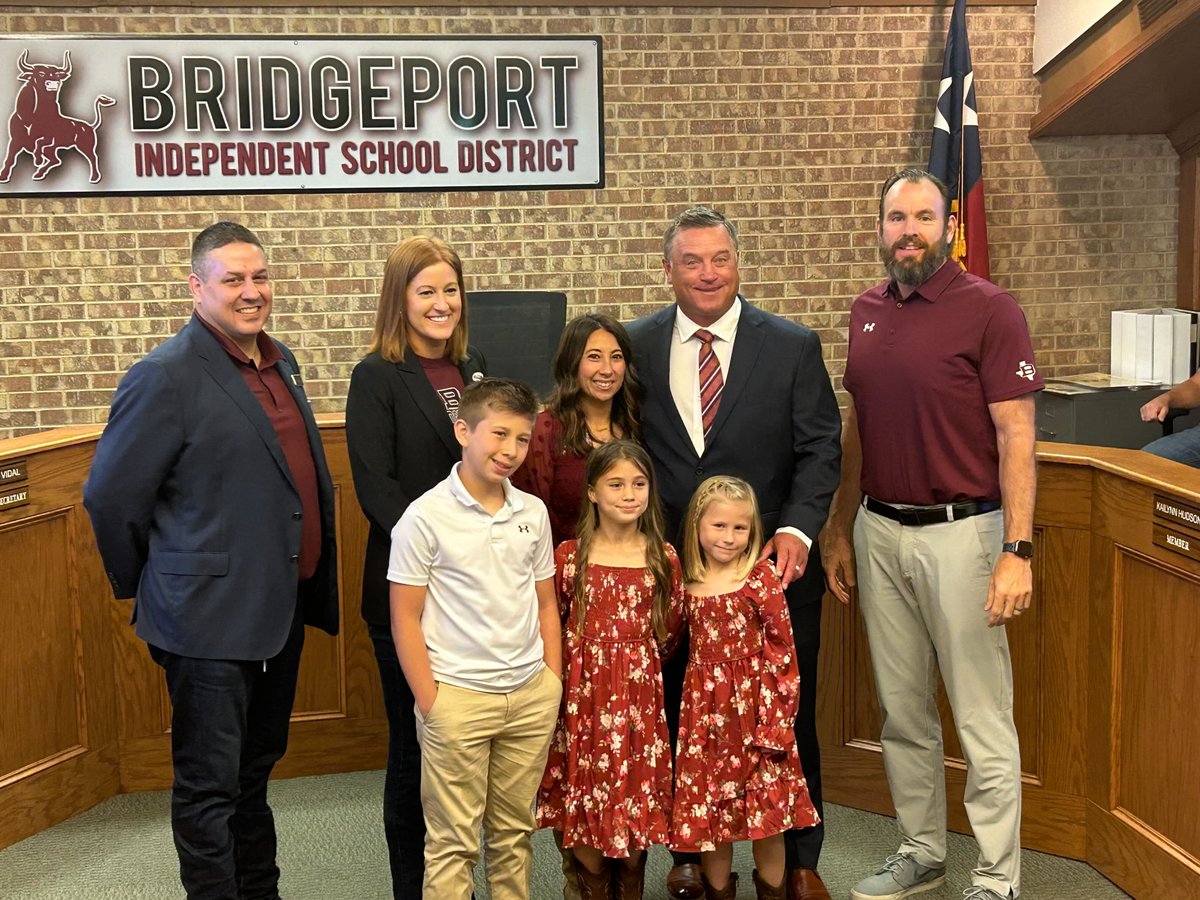 Aaron Cupp has been approved as the next Athletic Director/Head Football Coach for Bridgeport Independent School District! We look forward to welcoming Coach Cupp and his family to Bridgeport! Read more on our website. ow.ly/xEfp50RpwMR