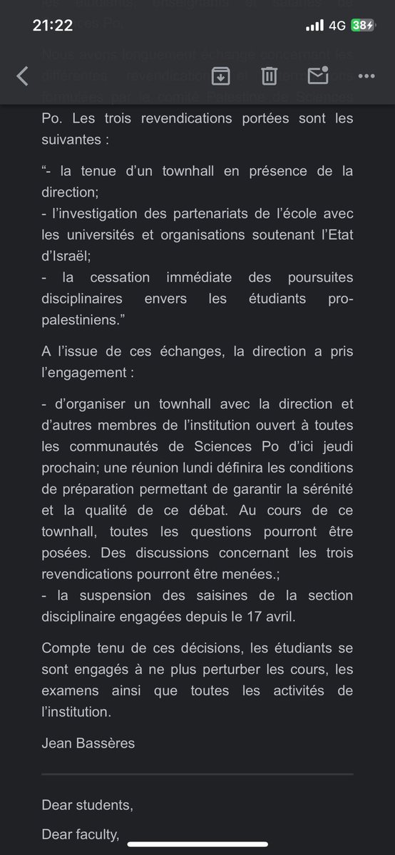 #sciencespo : la direction se couche et cède aux revendications des étudiants anti-israéliens : 'suppression des saisines disciplinaires engagées depuis le 17 avril'