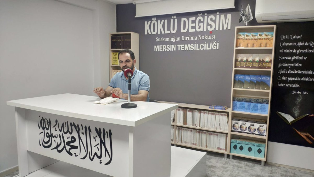 Köklü Değişim Mersin Temsilciliğimizde bu hafta ''CUMA SOHBETLERİ'' kapsamında Mikail Akpolat bizlere ''Kapitalizmin Atmosferinden İslam'ın Atmosferine Doğru' başlıklı konusunu anlattı. Programımıza icabet eden kardeşlerimizden Allah razı olsun. Selam ve Dua İle...