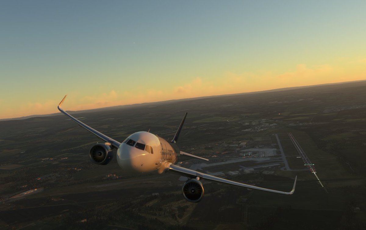 Lovely evening to be flying out of Edinburgh. Just a short hop down to Norwich. 🛫🌅