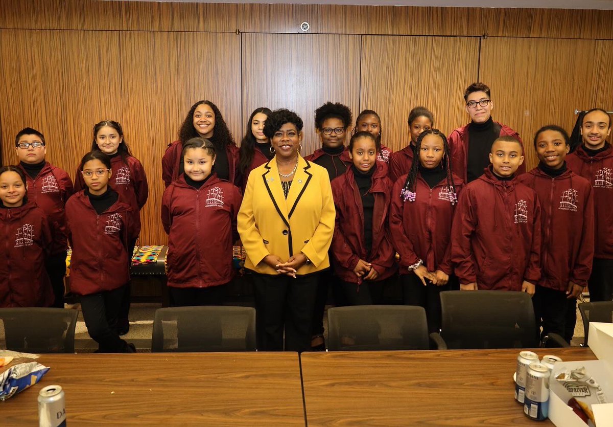 Last night we held our annual “Tribute to Crime Victims.” We reflected on lives lost, supported victims who are continuing to heal, and raised awareness about the impact of crime in the Bronx. Thank you to everyone who helped make this event such a success.