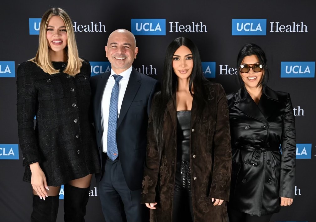 We celebrate 5️⃣ years of excellence and groundbreaking treatments at the UCLA Robert G. Kardashian Center for #Esophageal Health. Thanks to @esrailian for being a pivotal figure in making this vision a reality with the #Kardashian family. Read more: ucla.in/3Ug81SK