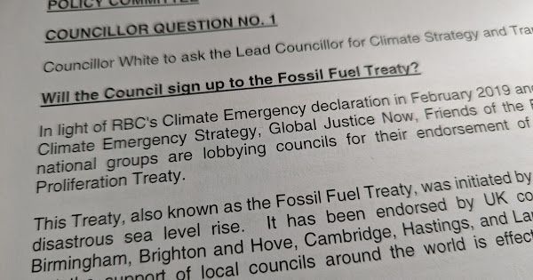 Reading Council says it will sign up to the #FossilFuelTreaty in response to my question earlier in the week (no new fossil fuel development, a fair phase-out of extraction and a just transition). #VoteGreen for a fairer, greener and cleaner town