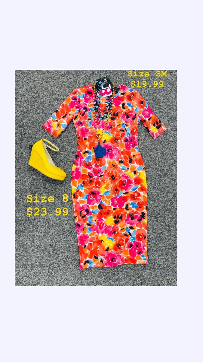 🌸🌺🌼

👗Shop Dresses Online: buff.ly/3IEJj9h

👠Shop Shoes Online: buff.ly/3TDRIjy

#clothesmentorfayettevillenc #floralprints #dressesforwomen #dressyoutfit #wedgeshoes #retailresale