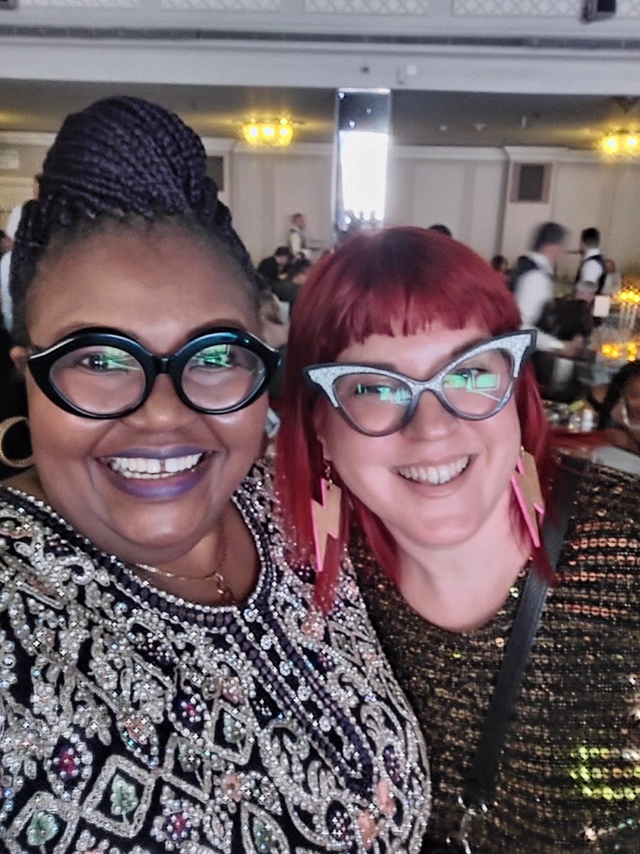 @SallyPezaro @CalvinMoorley @NursingTimes It was lovely to see you @SallyPezaro These midwives know how to rock their specs 😍😍 #SNTA 2024