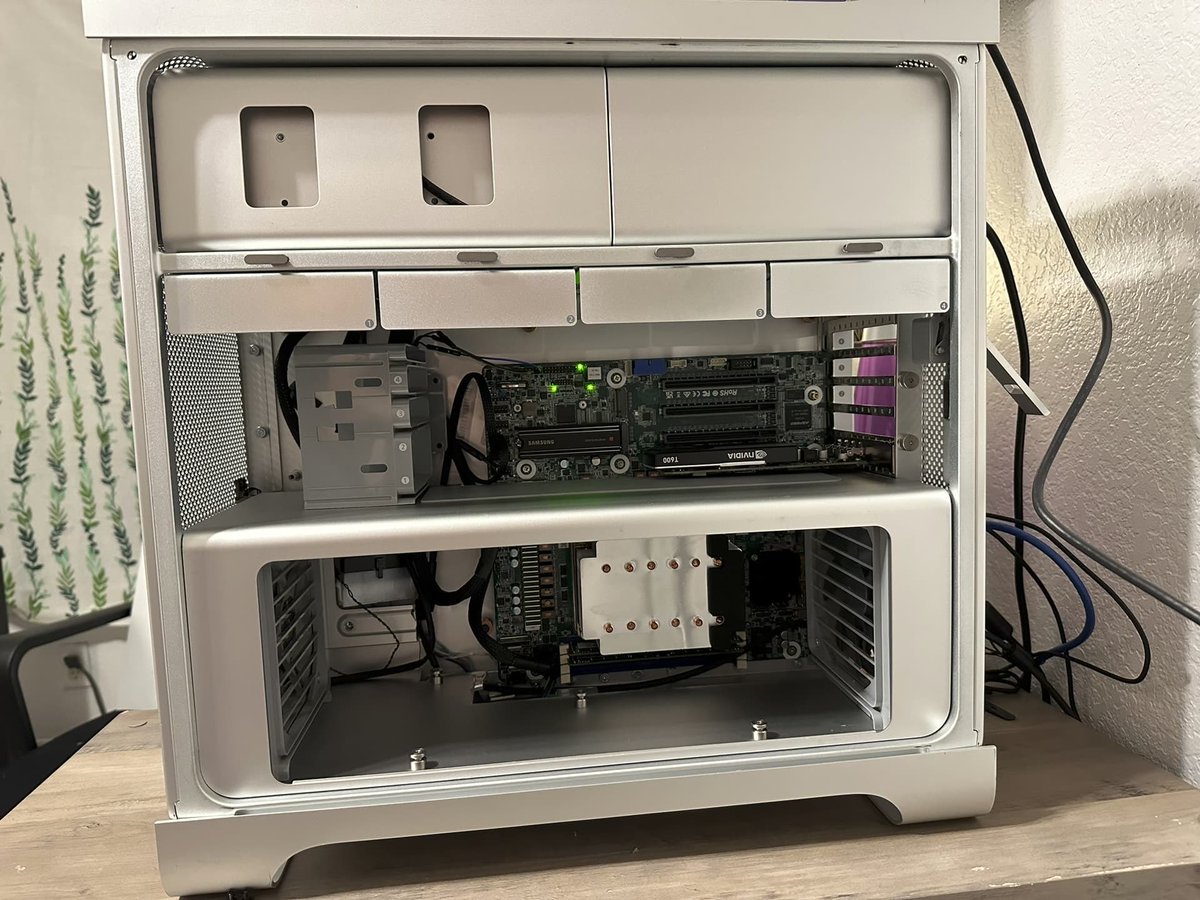 @bexcran @cypou @WhatAintInside @Newegg @AmpereComputing @ASROCKRACK @Noctua_at @MIFcomGmbH Yes! Is gorgeous🤩 Huge props for up-cycled @Apple Mac Pro 64c Ampere ASRock Rack build community.amperecomputing.com/t/asrock-rack-…