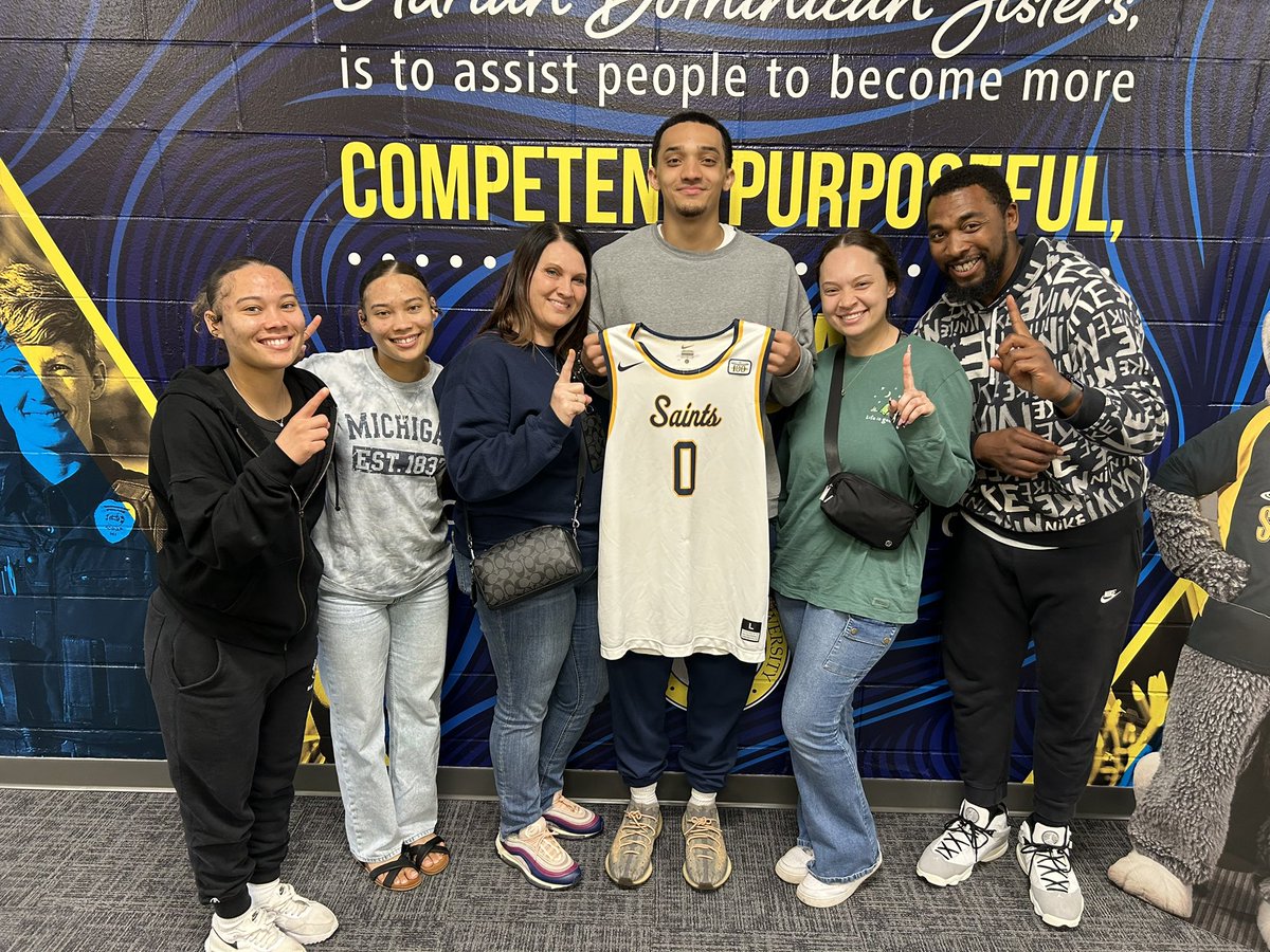 100% Committed. Let’s work!
Big Thanks to <a href="/CoachJPechota/">Joe Pechota</a> <a href="/TheHeightsHoops/">SHU Men's Basketball</a> for the opportunity! Go Saints!!