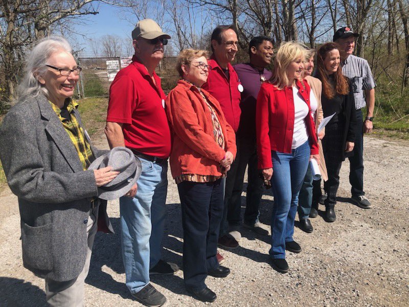 Today @BonnieCrombie & I went to the site of #DougsDump that's coming soon to Dresden. We heard the concerns of members of Dresden CARED, a group of citizens who are working to 🛑 #DougsDump. I am committed to doing all that I can to stop this dump from coming to Dresden. #ONpoli