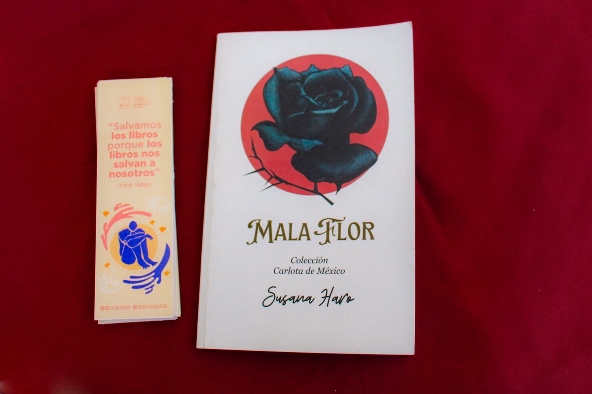 📚Hoy en #Sedesson presentamos el poemario 'Mala Flor' de Susana Haro en el marco de las celebraciones del Día Internacional del Libro. Agradecemos a Luna Dexter como promotora cultural para realizar este evento. La literatura abre caminos a la empatía y a la imaginación 📖 🌺