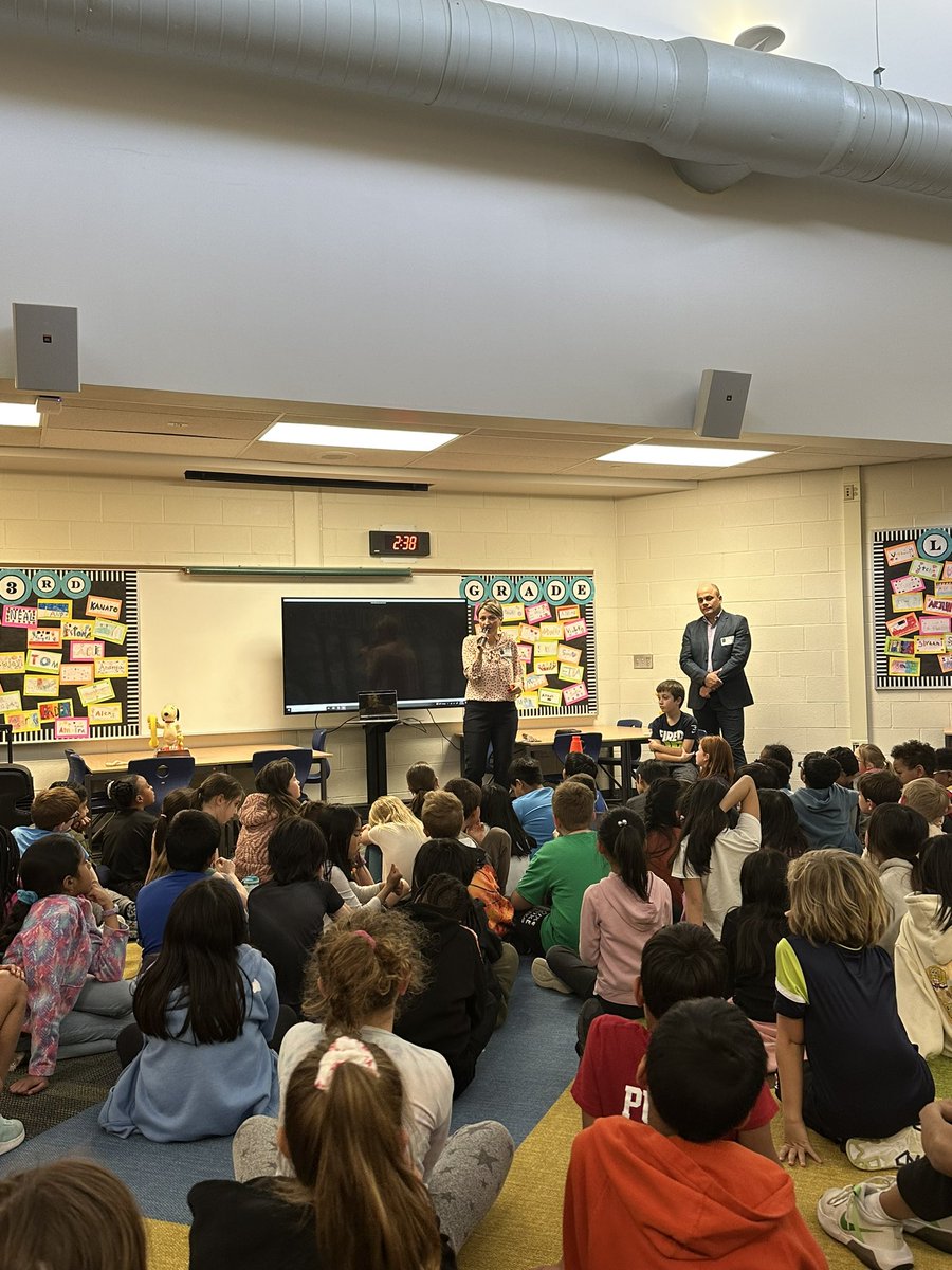 Ms. Berman and Mrs. Bagian (@bermanbagian) on Twitter photo Our third graders loved hearing from some local Michigan businesses today. We are learning a lot about what it takes to build a successful business as part of our economics PBL unit! <a href="/ChampeThompson/">Heather Thompson and Lisa Champe</a> <a href="/DeerfieldNovi/">Deerfield Elementary</a> #DFCAREs #NoviPride Our third graders loved hearing from some local Michigan businesses today. We are learning a lot about what it takes to build a successful business as part of our economics PBL unit! <a href="/ChampeThompson/">Heather Thompson and Lisa Champe</a> <a href="/DeerfieldNovi/">Deerfield Elementary</a> #DFCAREs #NoviPride